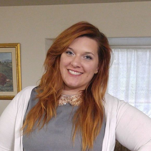 Meet your Posher, Laura - Picture 1 of 1
