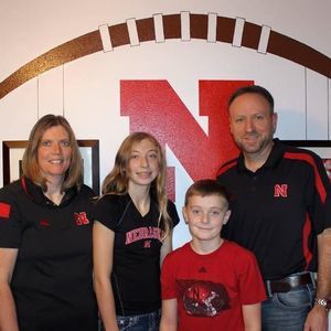 Meet your Posher, Laurie