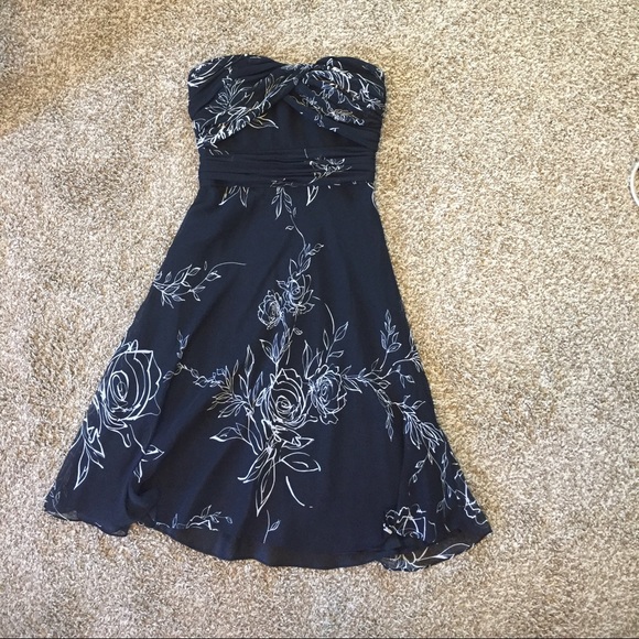 White House Black Market Dresses & Skirts - White House Black Market Cocktail Dress