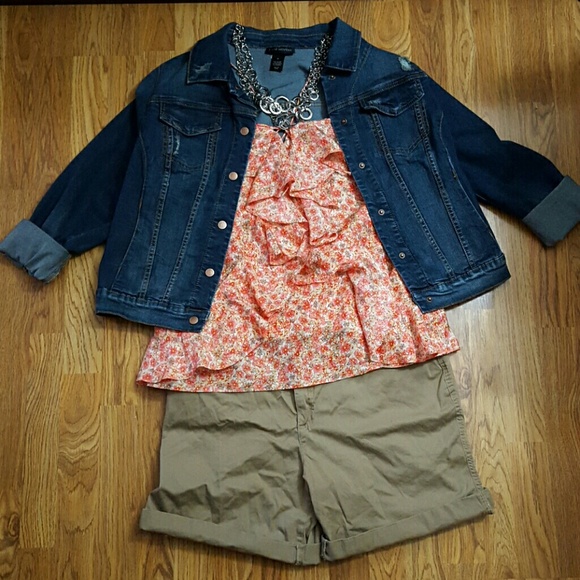 100% silk Banana Republic strappy tank