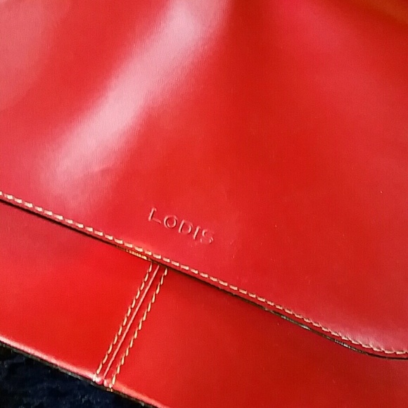 Handbag - Picture 2 of 2