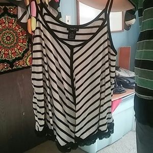 Tank top belly shirt