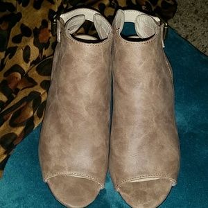 Open Toe Heel Sandals