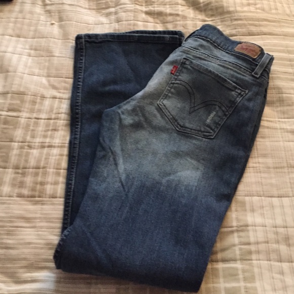 🎍Levi's 524 jeans🎍