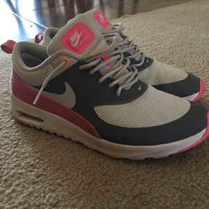 Nike shoes air max Thea