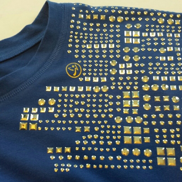 Athletic top - Picture 2 of 2