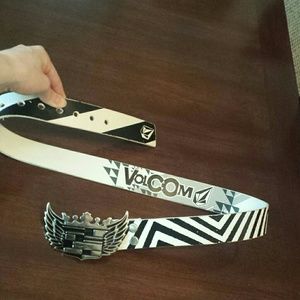 Volcom belt with Cadillac belt buckle