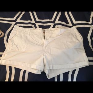 Old navy white shorts