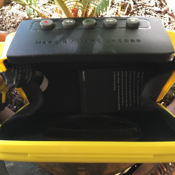 NWT Marc Jacobs outloud cassette purse - Picture 4 of 4