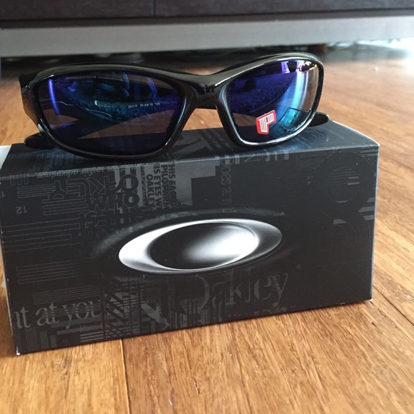 Oakley Straight Jacket Sunglasses