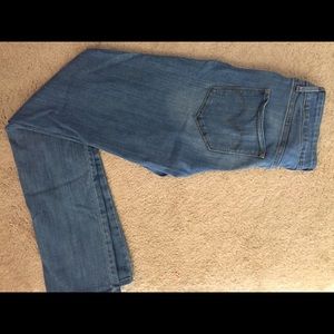 Levis Bold Curve Jeans