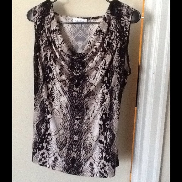 ♦️♦️NWOT♦️♦️Calvin Klein snakeskin print blouse