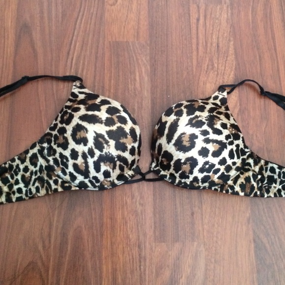 Victoria's Secret Bombshell Push Up Bra
