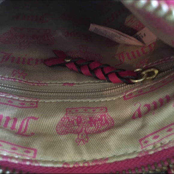 Juicy Couture Messenger Bag - Picture 4 of 4