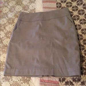 H&M tan pencil skirt, size 6