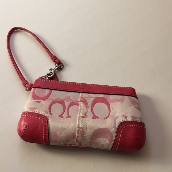 Coach Wristlet - Picture 1 of 3