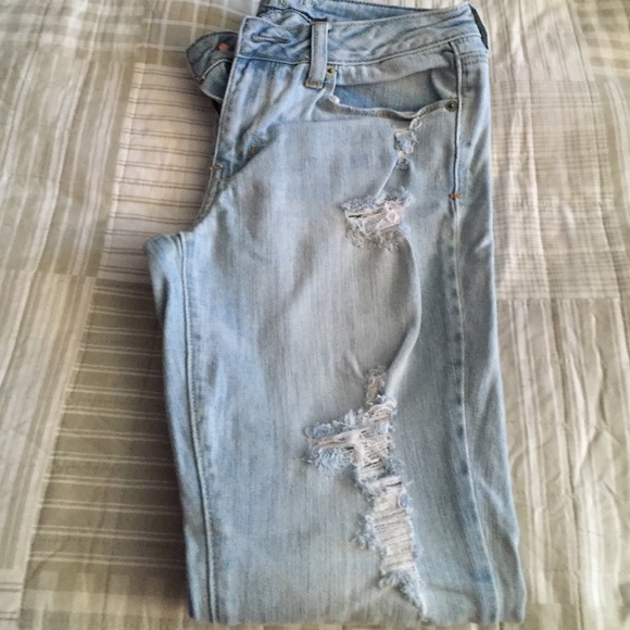🌾American Eagle ripped skinny stretch jeans🌾