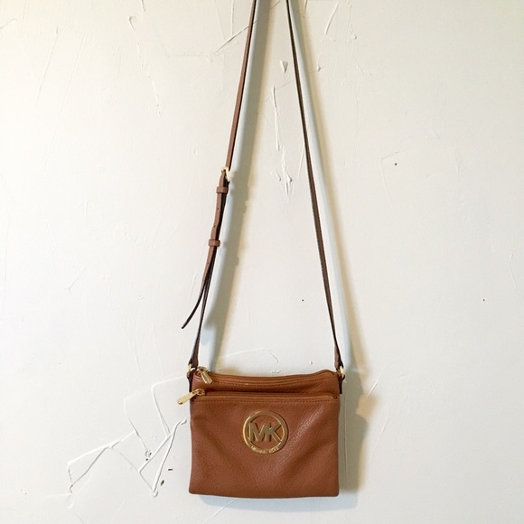 Michael Kors Fulton Crossbody