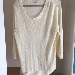 Three quarter sleeve sweater
