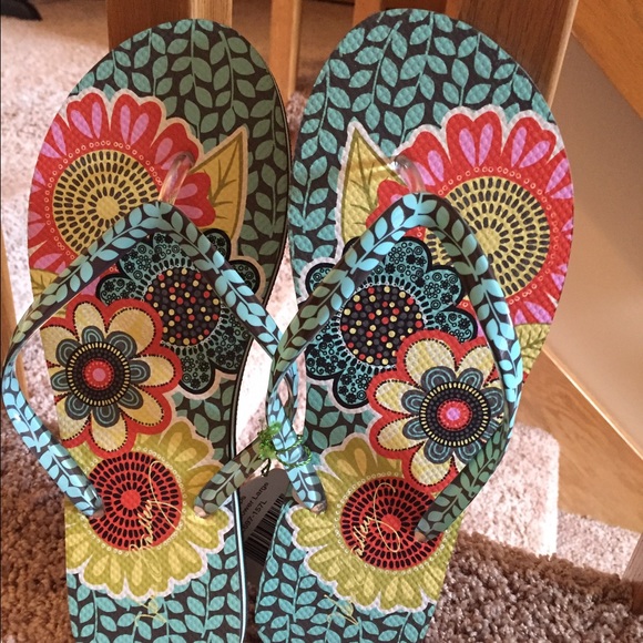 NWT Vera Bradley Flip Flops-Size 9
