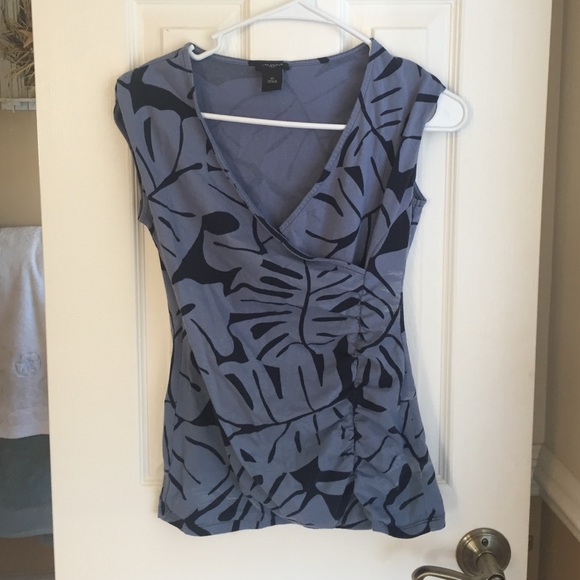 Gorgeous Ann Taylor shirt