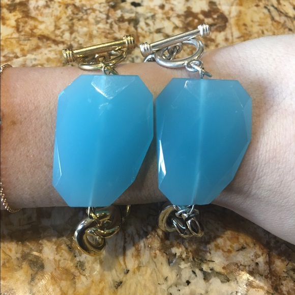 Light Blue Stone Bracelets in Gold & Silver