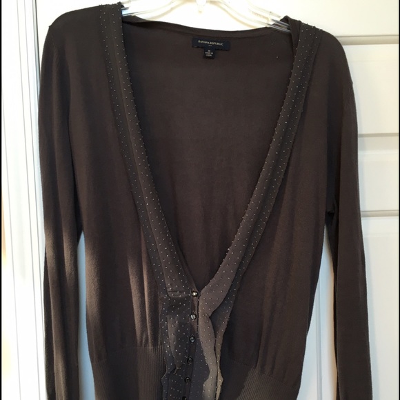 Grey cardigan in good condition from Banana.