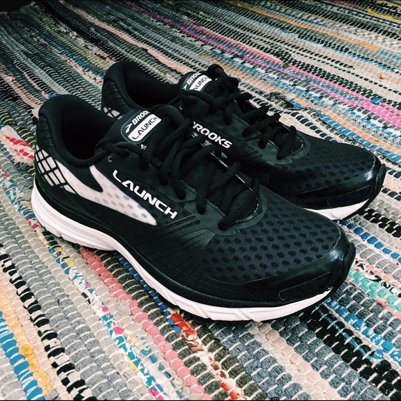 Brooks Running Shoes, Size 7