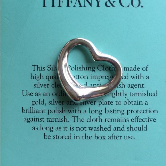 Tiffany & Co. Large open heart