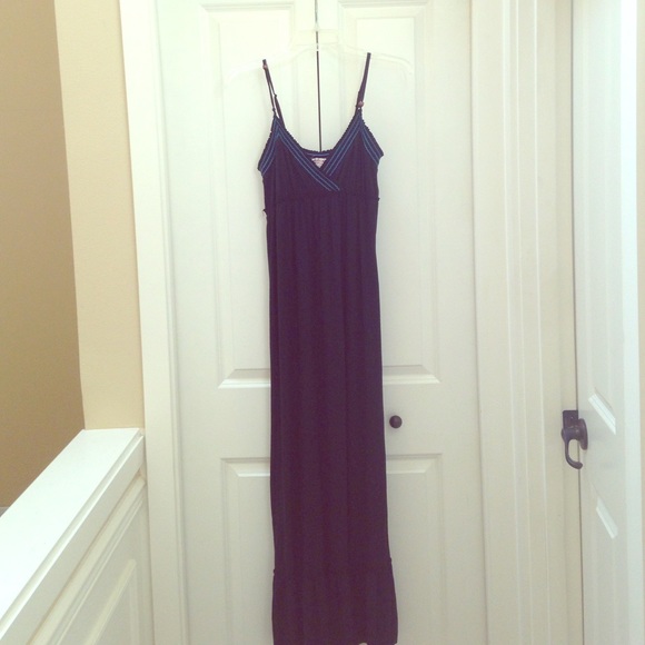 Casual long black summer dress from missing