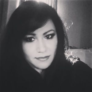 Meet your Posher, Sandy