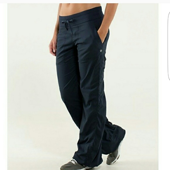 Lululemon! Shipping tomorrow. Make me an offer!
