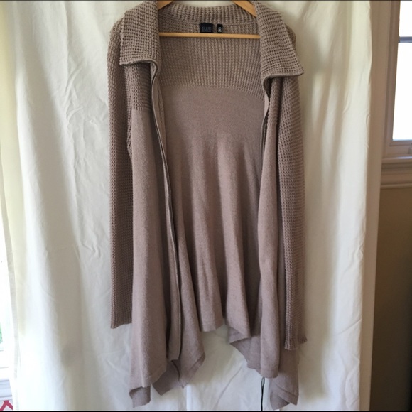 Grey zip-up Sweater - Picture 2 of 4