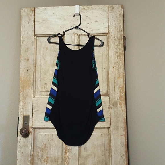 Maurices formal tank - Picture 2 of 2