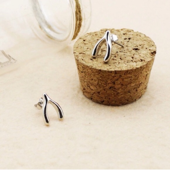 Wishbone Stud Earrings - Picture 2 of 2