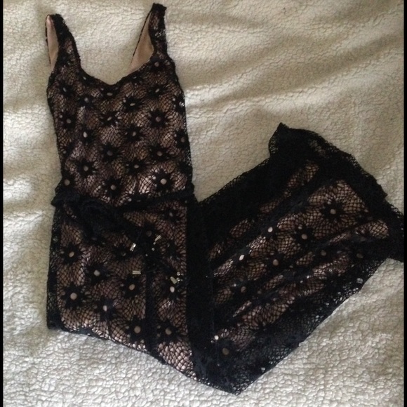 Lace overlay maxi dress - Picture 1 of 3