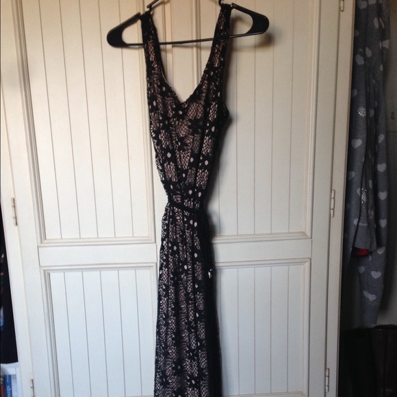 Lace overlay maxi dress - Picture 2 of 3