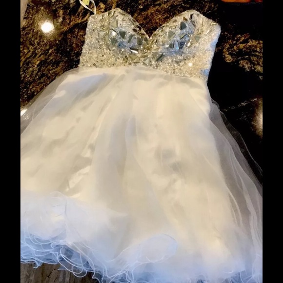 Prom/semi dress