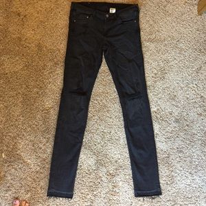 H&M Low-Rise Super Skinny Jeans 🌻