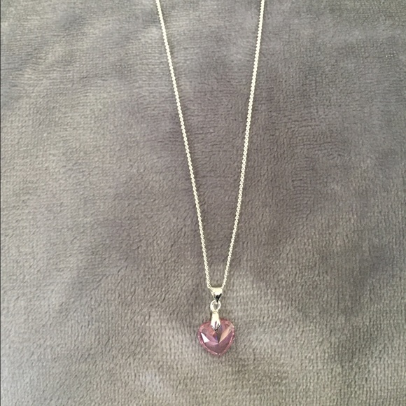 Small Pink heart necklace - Picture 3 of 3
