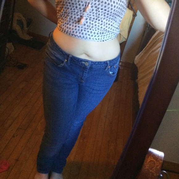 Aeropostale Bala Skinny Jeans + bracelets