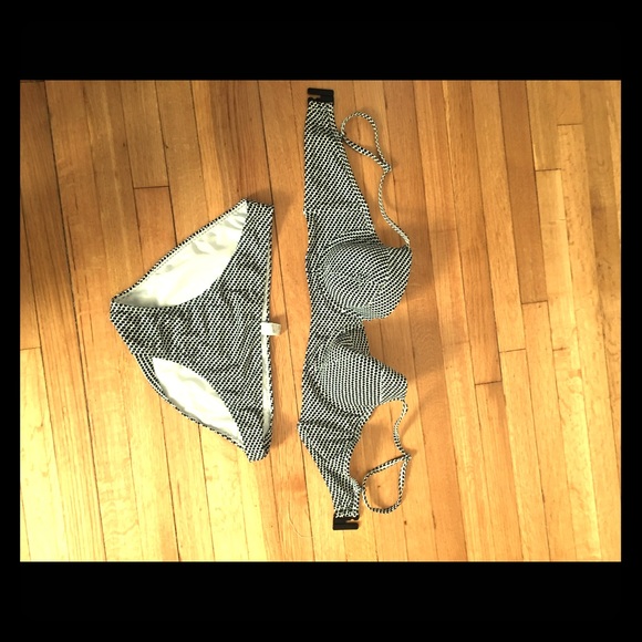 Old navy black and white polka dot bikini xl