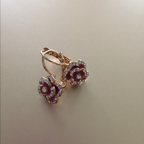 Earrings - Picture 2 of 2