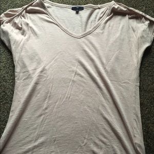 Gap shirt