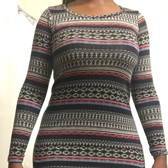 Figure fitting long sleeve