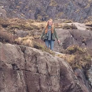 Meet your Posher, Alena