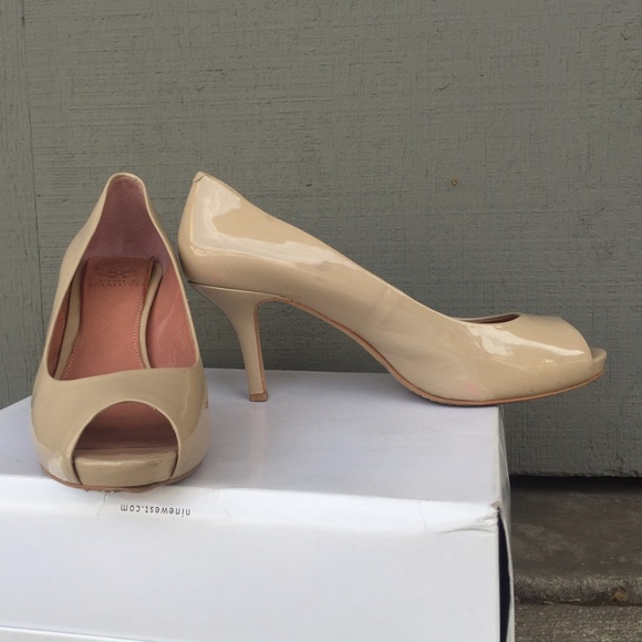 Vince Camuto Kira Dress Pump Heels Sz 9 in Nude