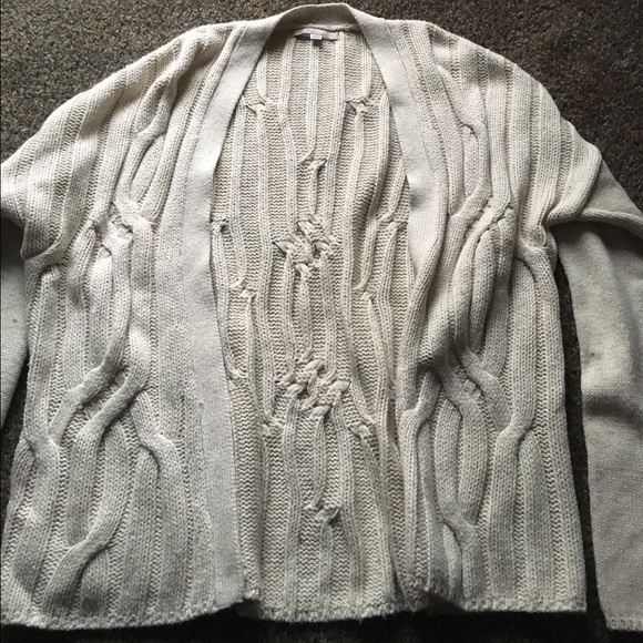 GAP cream sweater