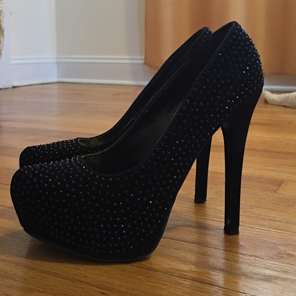 Black suede heels - Picture 4 of 4