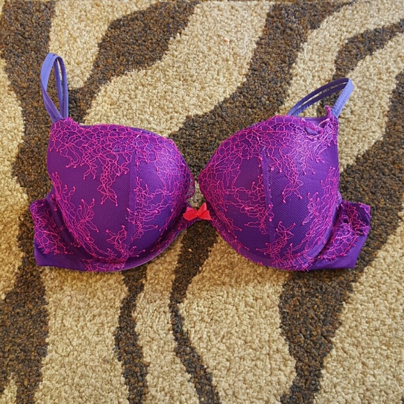 Victoria's Secret Other - Victoria secret Bra 32DD
